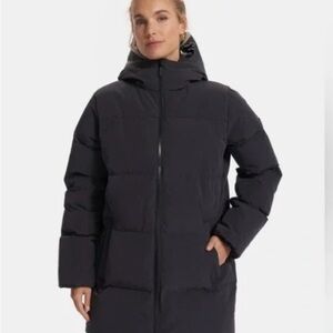 Women's Vuori Mammoth Down Parka Jacket size small